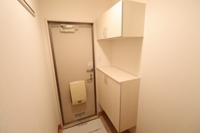 シューズボックス