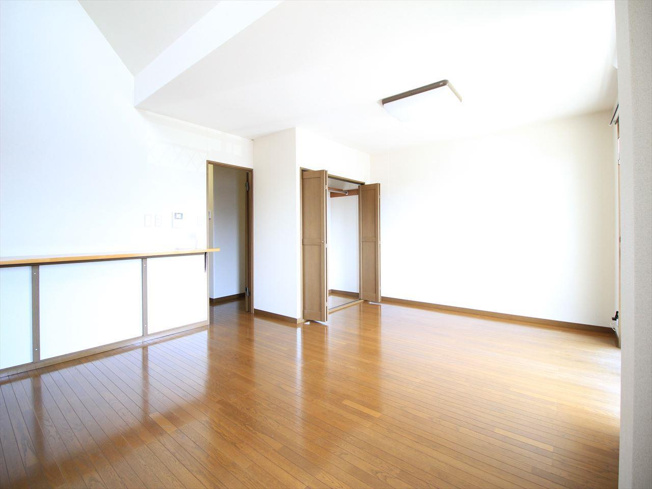 お部屋にはカウンターもあります