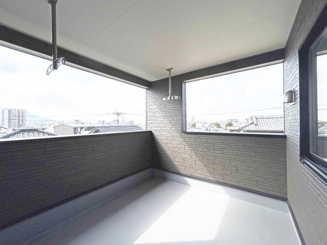 CRADLE GARDEN　北九州市小倉南区朽網西第7【内観：施工例】wideインナーバルコニー
