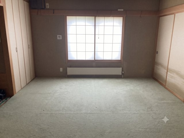 西１６条南４丁目【和室】