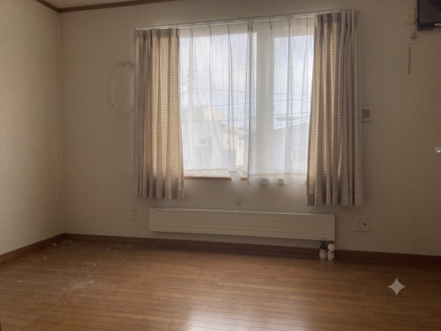 西１６条南４丁目【洋室】