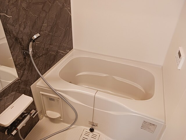 バス