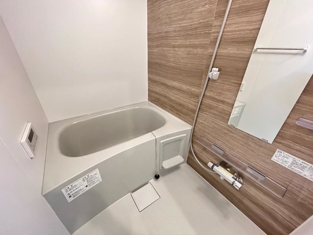 バス