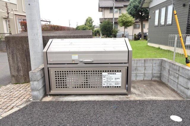 ゴミストッカー