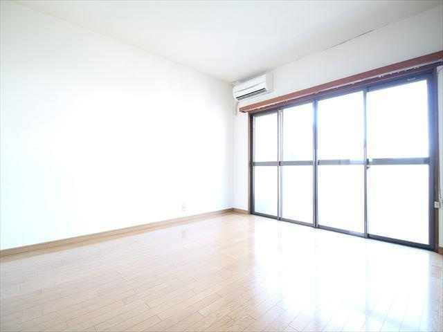 エアコン付きです♪