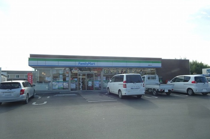 ファミリーマート笠間東平店