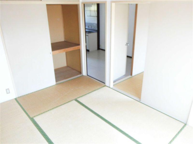 各部屋全てに収納あります！