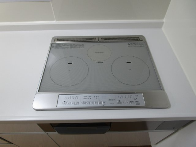 下呂市萩原町西上田の中古マンション【キッチン】