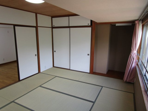 下呂市萩原町西上田の中古マンション【和室】