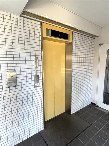 エレベーター1基あり！