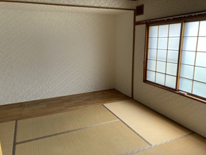 西１８条南３２丁目【和室】