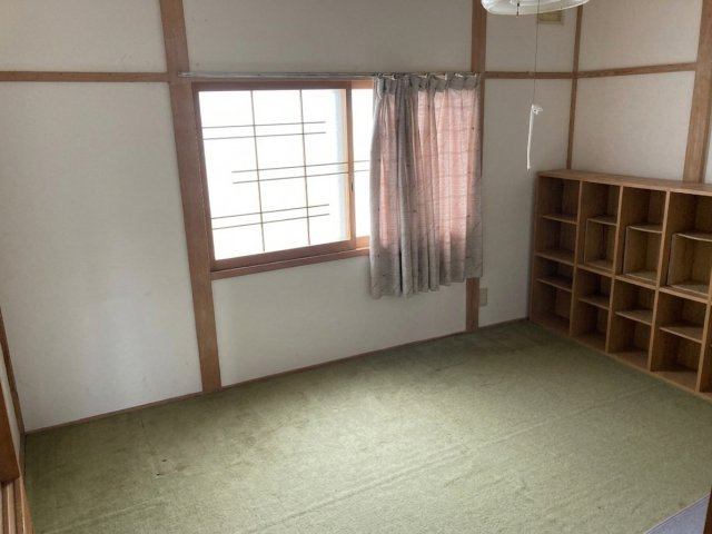 西１３条南１５丁目【和室】