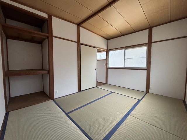 東近江市長勝寺町の中古一戸建【和室】