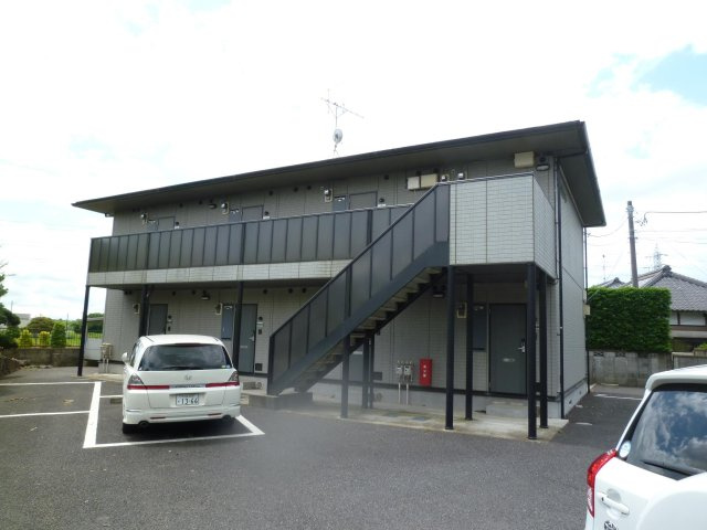 2階建てアパートです。