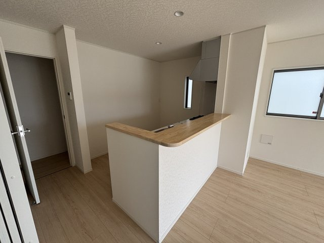 【新築分譲住宅】読谷村大木第４・２号棟【キッチン】