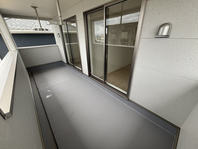 【新築分譲住宅】読谷村大木第４・２号棟【バルコニー】