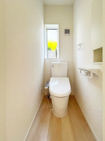 CRADLE　GARDEN　芦屋町西浜町第１　【内観：施工例】節水型のトイレです。（施工例）