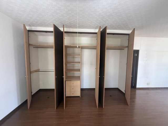 小樽市花園３丁目の中古一戸建【収納】2階