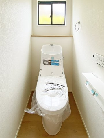 Rimoku　小倉南区下貫3丁目5期【内観：施工例】お手入れしやすい温水洗浄便座で毎日カイテキ！