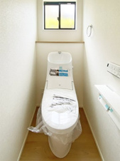 Rimoku　小倉南区下貫3丁目5期【内観：施工例】お手入れしやすい温水洗浄便座で毎日カイテキ！