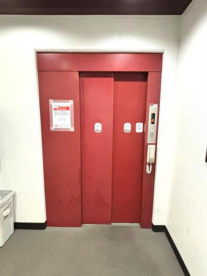 エレベーター1台有ります！