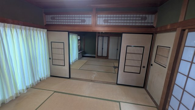 金沢市南新保町ロ【５DK 駐車2台可】【和室】