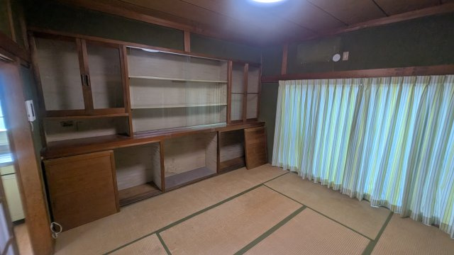 金沢市南新保町ロ【５DK 駐車2台可】【和室】