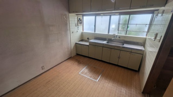 金沢市南新保町ロ【５DK 駐車2台可】【キッチン】
