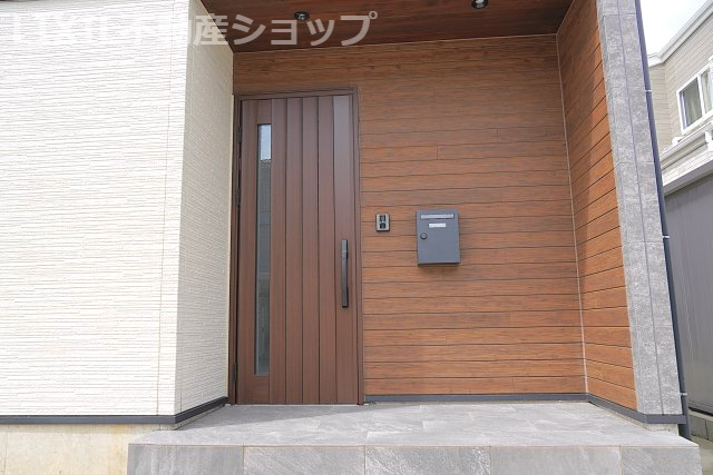 上越市大字安江の中古一戸建【玄関】