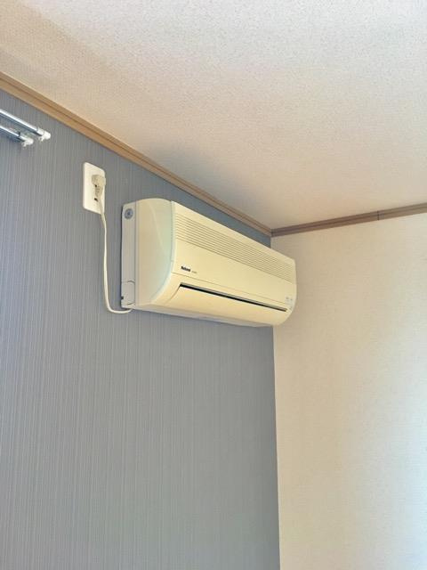 エアコン完備♪壁紙は部屋ごとに異なります。