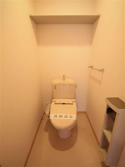 温水洗浄便座あり。