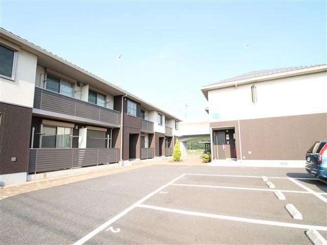 駅から徒歩7分