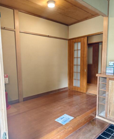 S22478-岩倉南【玄関】