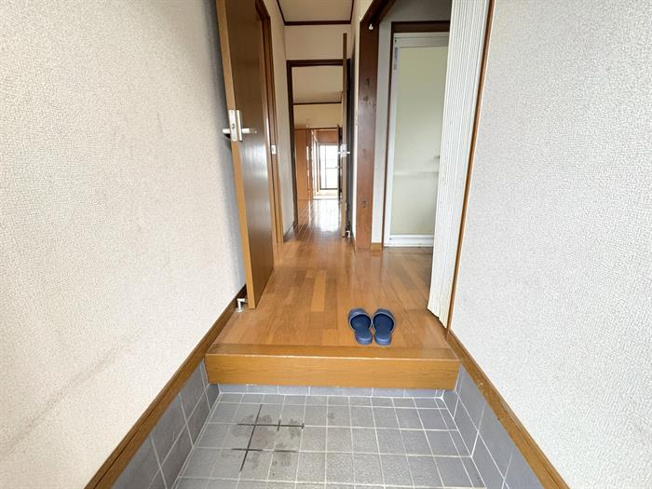 玄関部分です