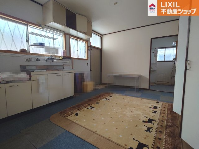 姫路市白鳥台3丁目【中古戸建】【キッチン】