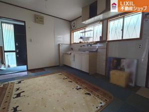 姫路市白鳥台3丁目【中古戸建】【キッチン】