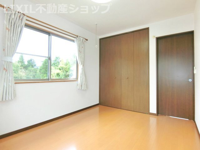上越市大字三ツ橋の中古一戸建【その他】２階洋室♪