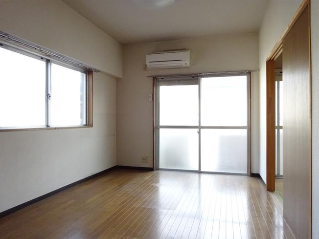 陽当たりのいいお部屋♪※写真はリフォーム前になります