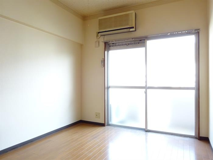 陽当たりのいいお部屋♪※写真はリフォーム前になります