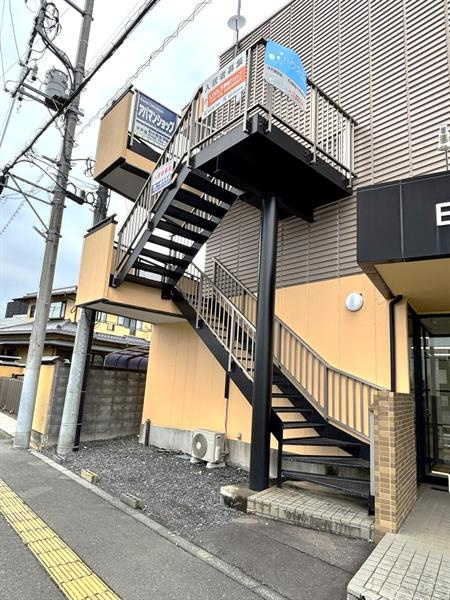 もう一つ階段があります！