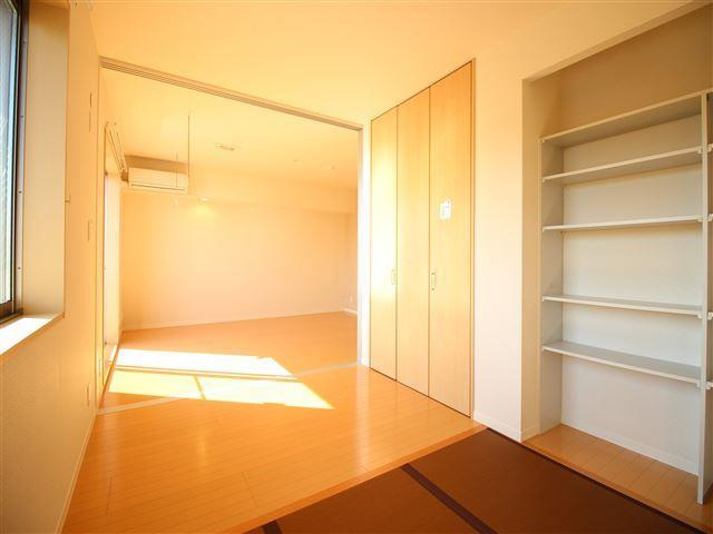 南側日当たりの良い部屋は子供部屋にいかがでしょうか？