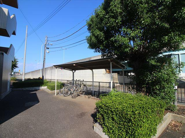 駐輪場あります