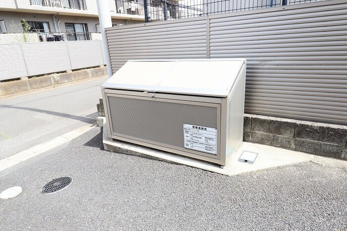 ゴミストッカー
