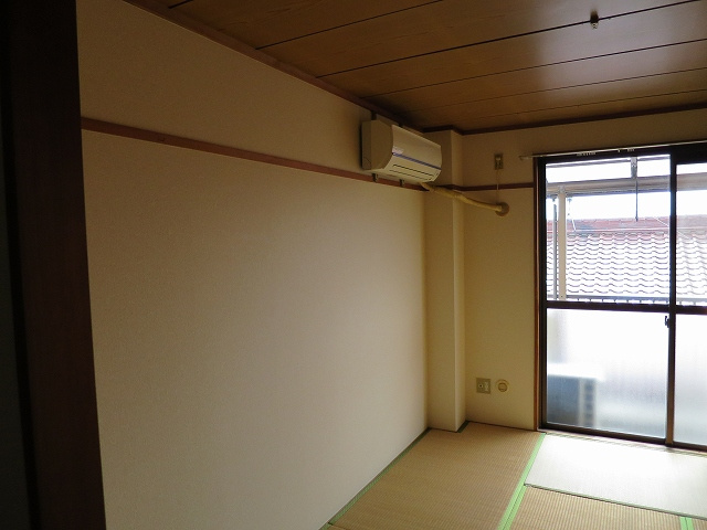 第二萬有ビル【和室】