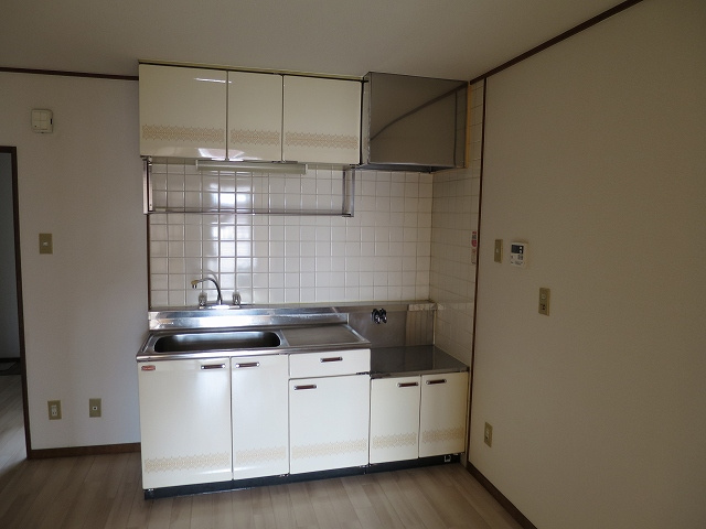 第二萬有ビル【キッチン】