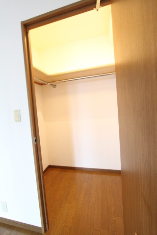 ※参考写真　ウォークインクローゼット