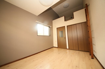 フラワーカースルＡ棟【居間・リビング】洋室（2）