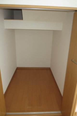 ジェニファー15【収納】