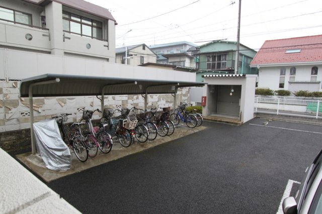エス・ミューラー【共有部分】自転車置場