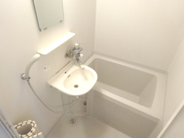 サンヴェールＢ棟【浴室】ゆっくりバスタイム♪